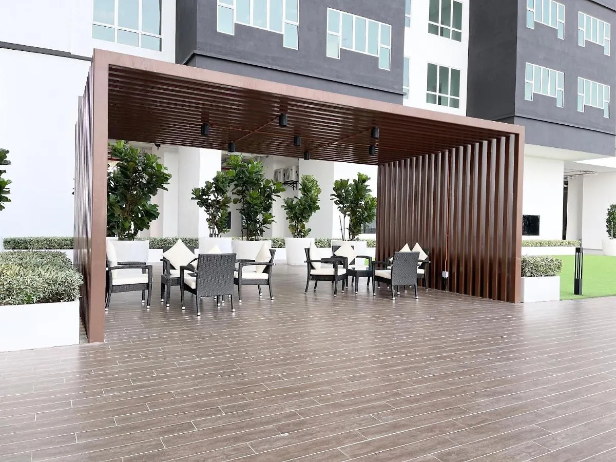 Amber 2B2B Cozy Apt Wi-Fi Tv Box Near Encore Melaka شقة ملقا