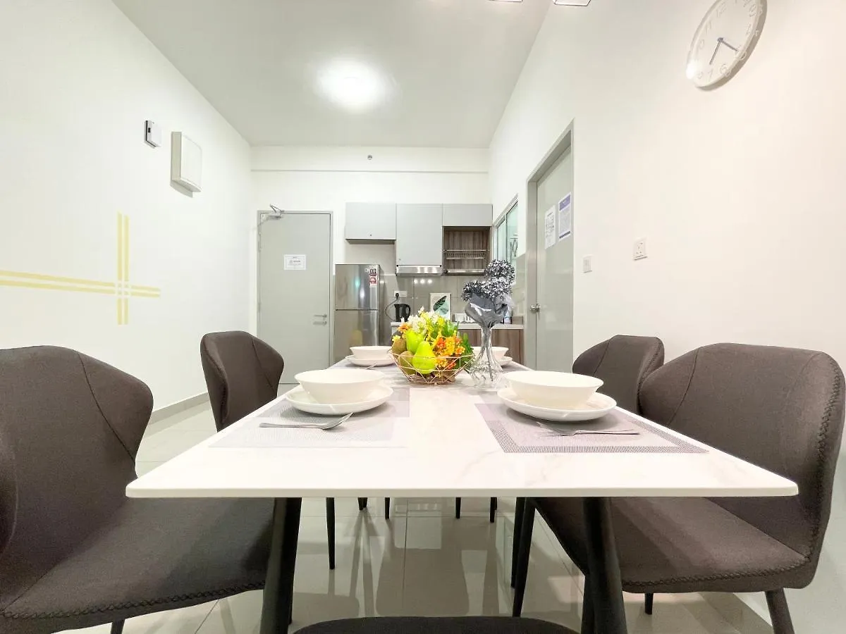 Amber 2B2B Cozy Apt Wi-Fi Tv Box Near Encore Melaka 0*, ملقا